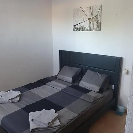 Ferienwohnung Uk Guest house *